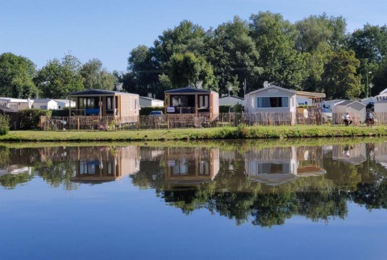 Camping La Garenne De Moncourt Rue  Bagian luar foto
