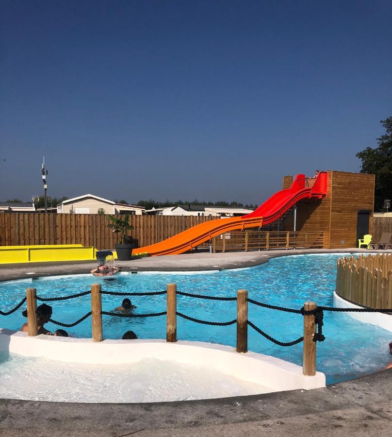 Camping La Garenne De Moncourt Rue  Bagian luar foto