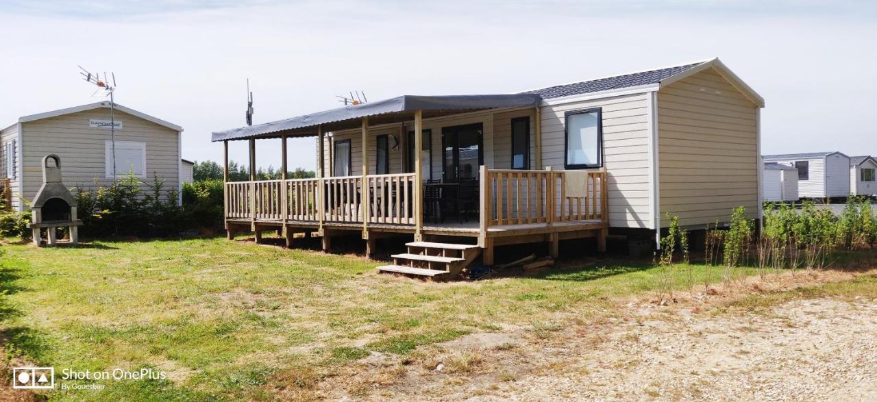 Camping La Garenne De Moncourt Rue  Bagian luar foto