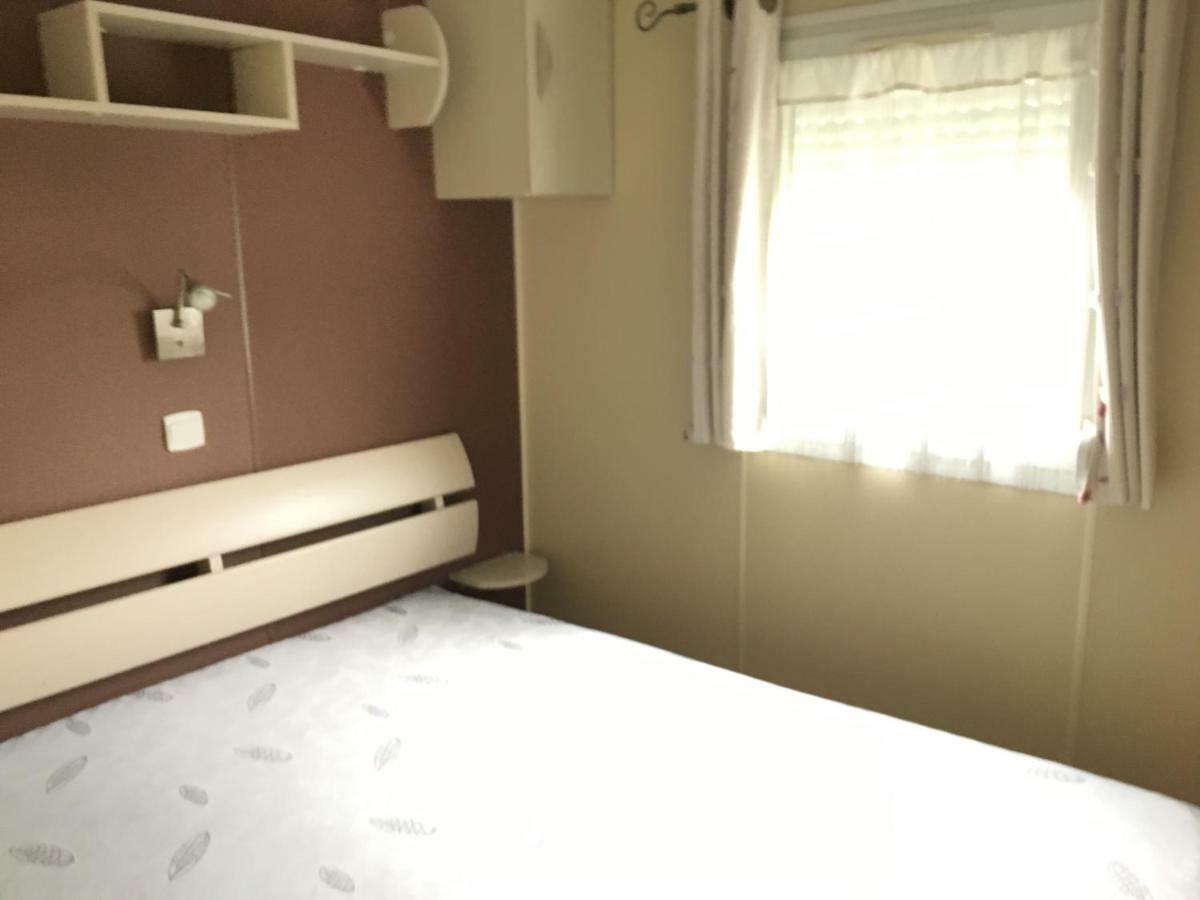 Camping La Garenne De Moncourt Rue  Bagian luar foto