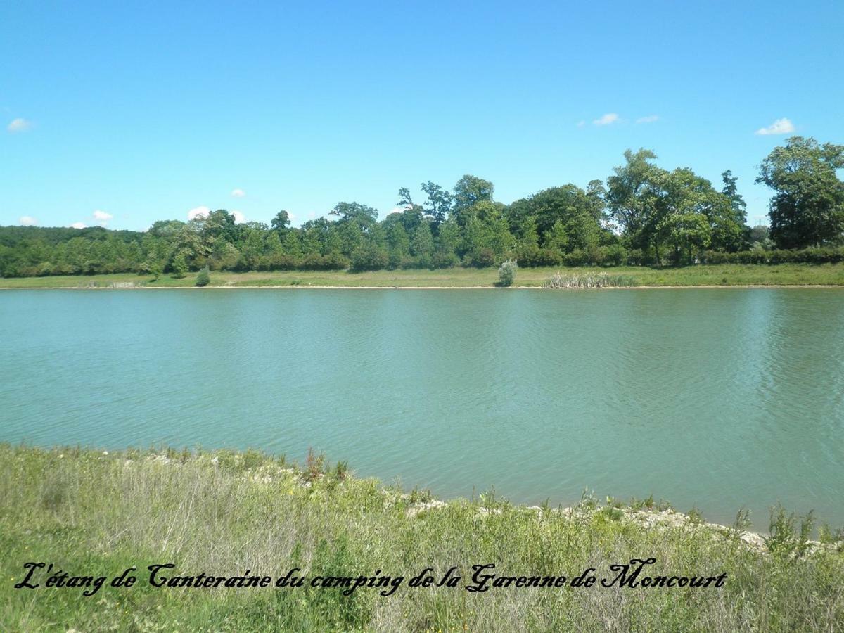 Camping La Garenne De Moncourt Rue  Bagian luar foto